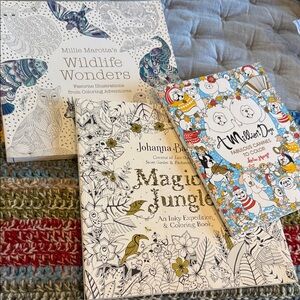 Coloring Book Set with Nature and Animal Themes and pencil crayons